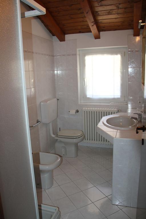 Veranda Beach Apartment Pianello Del Lario Pokój zdjęcie