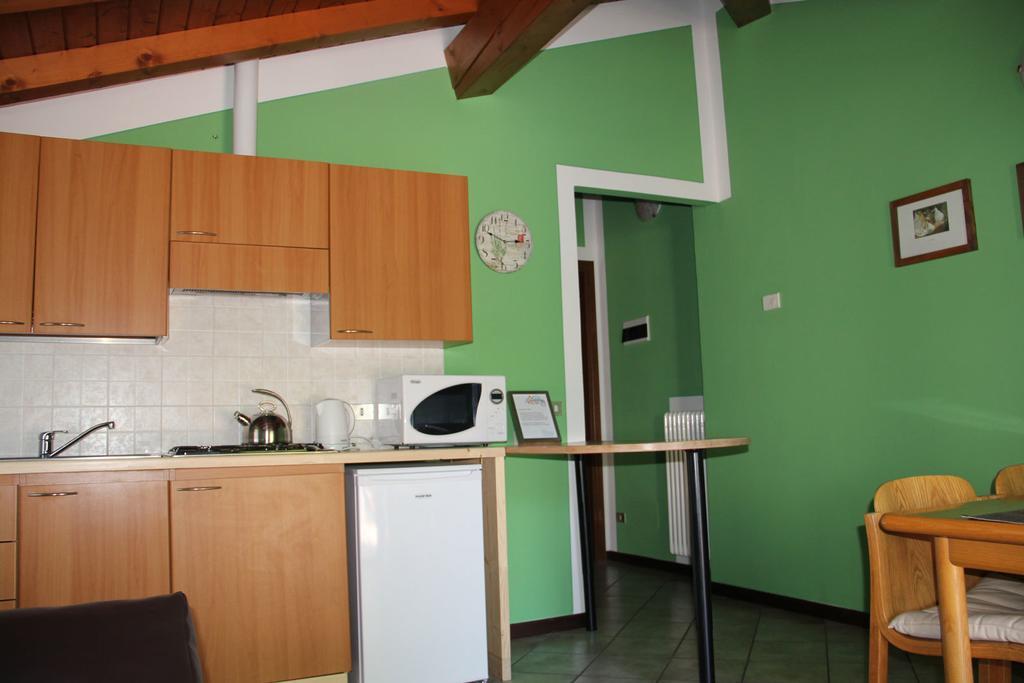 Veranda Beach Apartment Pianello Del Lario Pokój zdjęcie